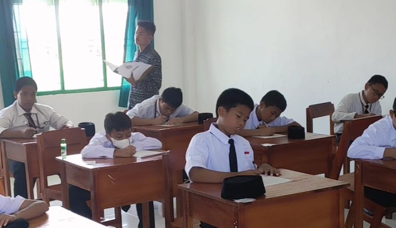 Ujian Imla’ Hari Ini Jadi Momen Penuh Antusias