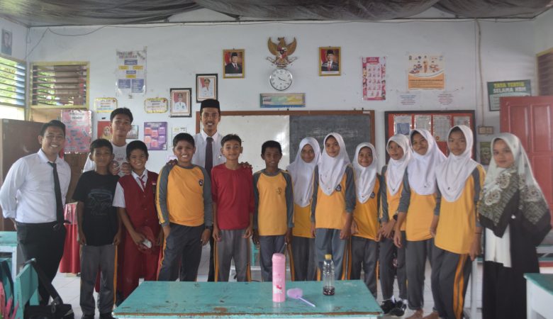 Silaturrahim Lajnah PSB Al-Madani ke Sekolah-Sekolah Terdekat di Kabupaten Sinjai