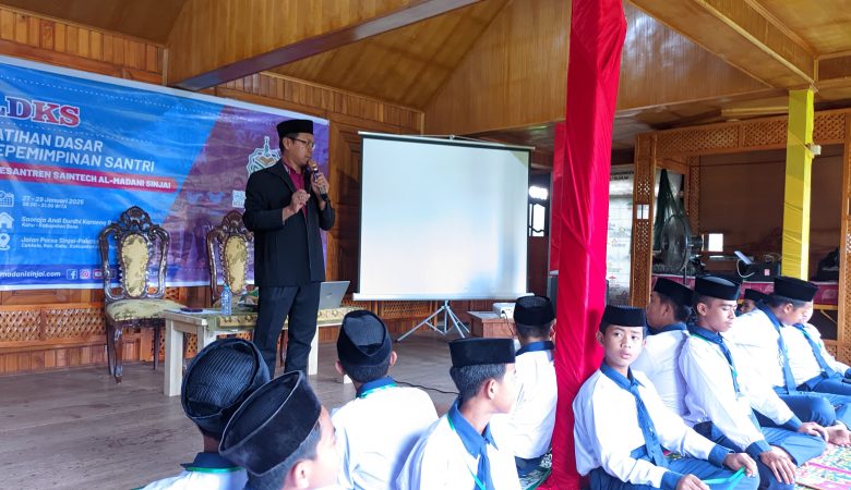 Hari Kedua LDKS 2025 : Pemantapan Etika, Manajemen Waktu, dan Penguatan Mental Santri