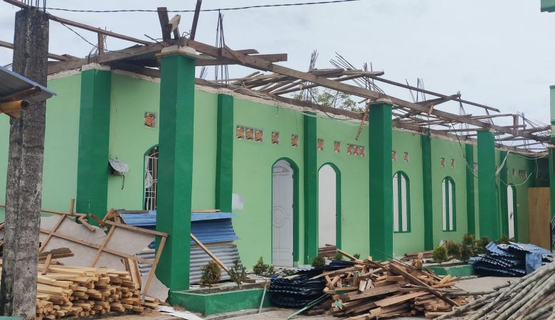 Dimulainya Renovasi dan Pembangunan Asrama Santri Lantai Dua