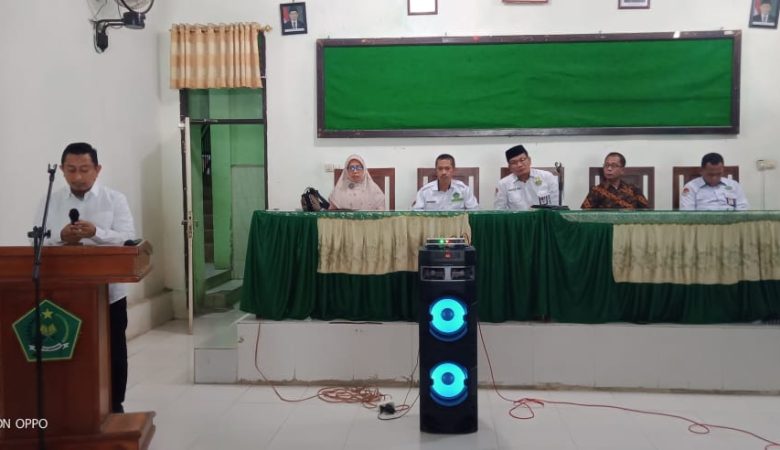 Pimpinan Pesantren Saintech Al-Madani Sinjai Ikuti Diklat Manajemen Pesantren di Kemenag Sinjai